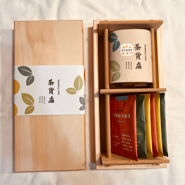 御喜原木台灣茶葉禮盒精緻版 高山茶、精選袋茶包 2 御喜原木台灣茶葉禮盒精緻版 高山茶、精選袋茶包 2