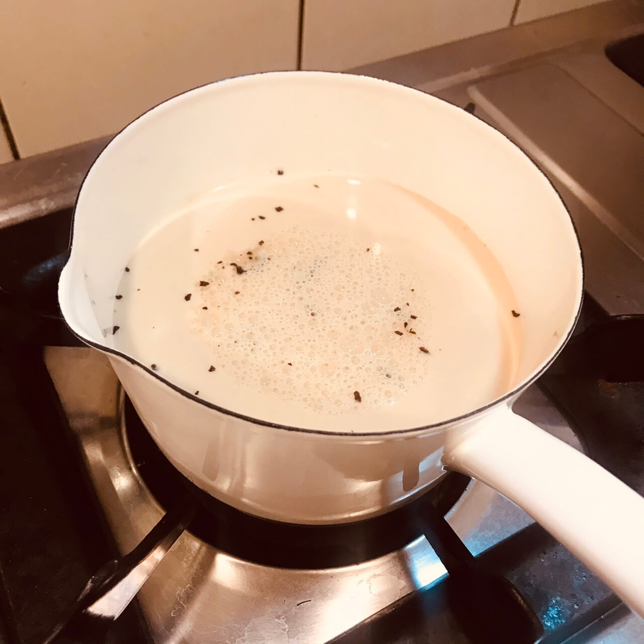 鍋煮奶茶怎麼煮?簡單四步驟提升您的奶茶層次! 2